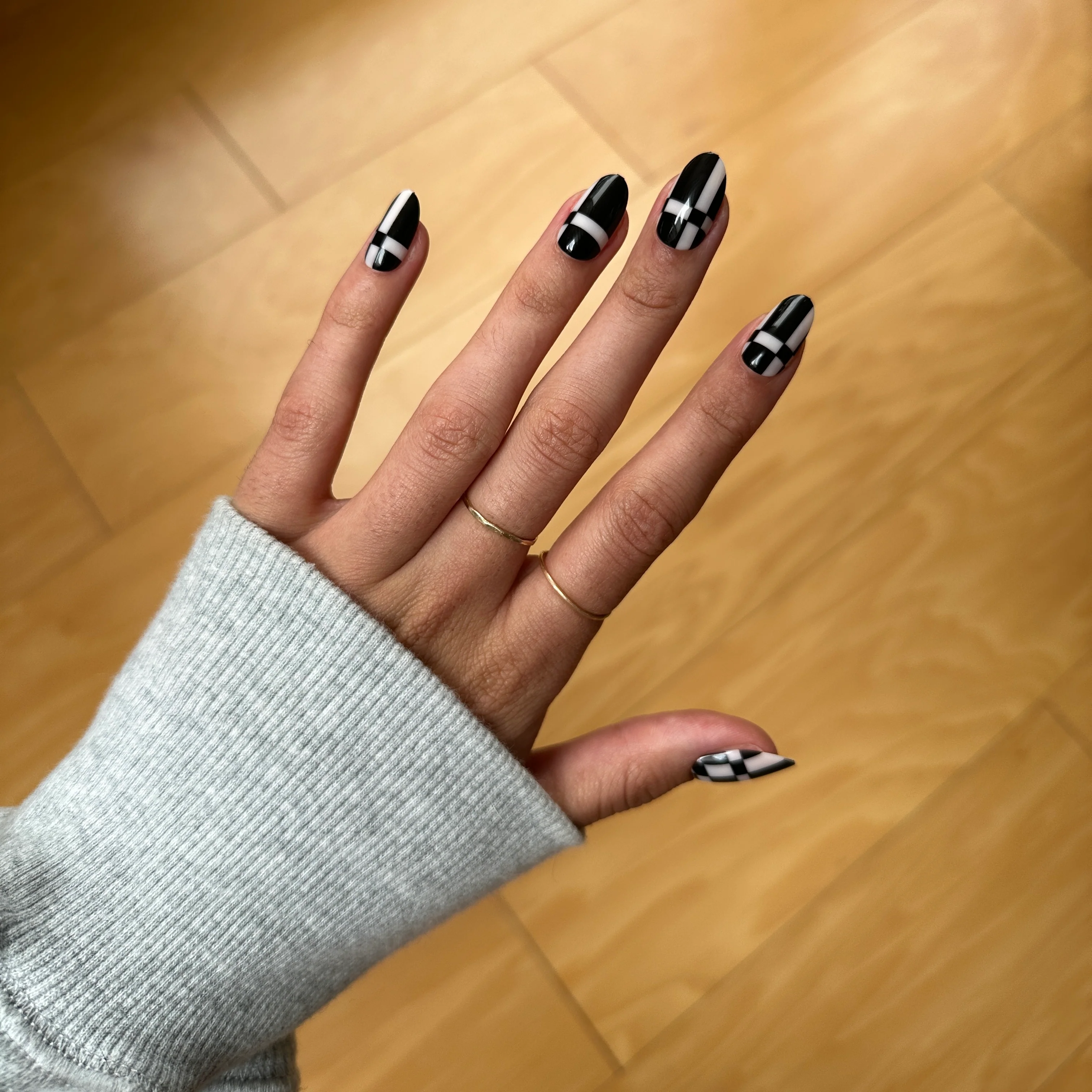 Thumb 4